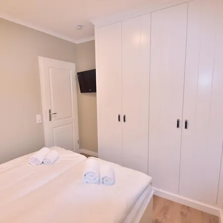 Bismarckstrasse 5a, App 9 *